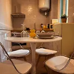 La Casa Del Limon Cozy Charm In Menton