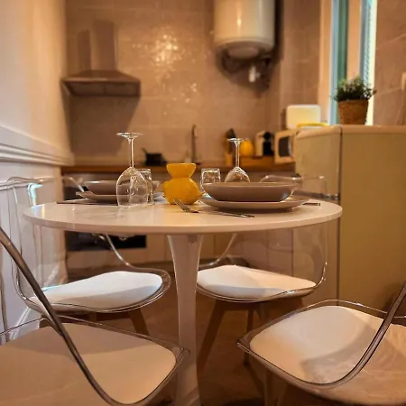 La Casa Del Limon Cozy Charm In Menton