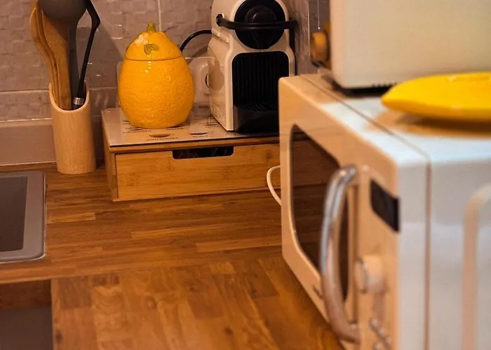 La Casa Del Limon Cozy Charm In Apartment